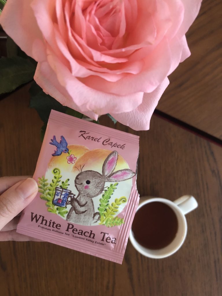 Karel Capek White Peach Tea